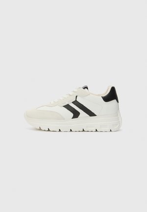 Sneakers laag - white