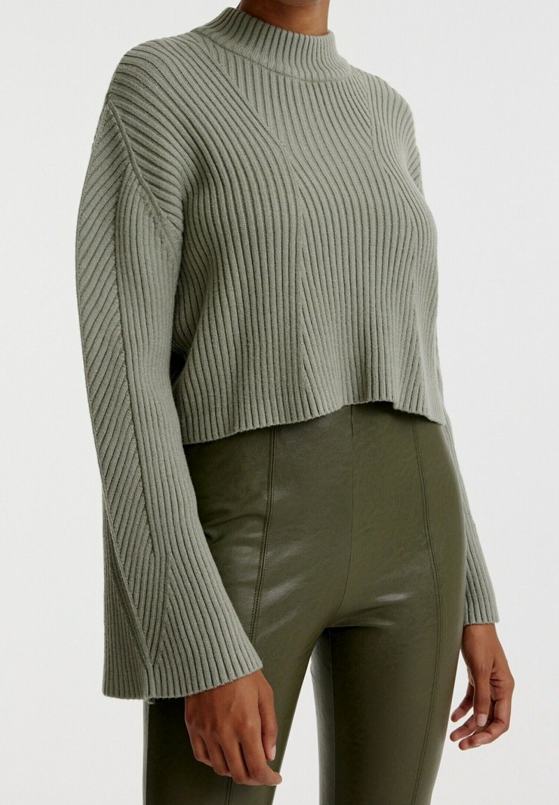 EDITED Sweter