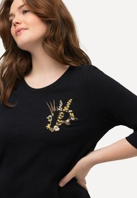 Ulla Popken T-shirts print - black