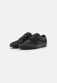 Globe MAHALO - Sapatilhas - black/acid