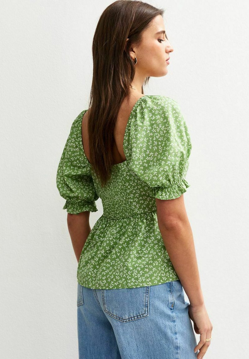 robe * la mode est à vous * LMV taille 34 36 * PASSION
