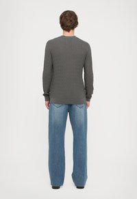 Armani Exchange - Sweter