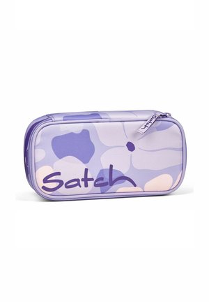 Pencil case - lilac blossom