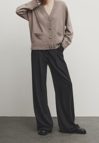 Massimo Dutti Vest - mottled light brown