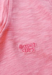 Superdry & Co - T-shirt z nadrukiem