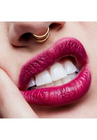 MAC M- A- CXIMAL SLEEK SATIN LIPSTICK - Lippenstift - rebel