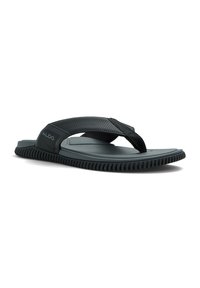 Miesten flip-flop-sandaalit mustana, joissa on teksturoitu hihna ja kumipohja, jossa on uritettu kuvio pitoa varten. Logo painettuna sivulle.