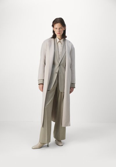 Filippa K ALEXA COAT - Klassikaline mantel - mousse