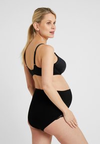 Cache Coeur GLOSS - Beugel BH - black