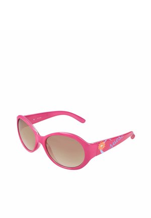 Occhiali da sole ovali rosa acceso con lenti marroni sfumate e design floreale sulla stanghetta con il nome del marchio Guess.