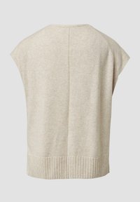 Beżowy sweter z krótkim rękawem o teksturowanym wykończeniu, z prążkowanym dołem i szwem biegnącym pionowo wzdłuż pleców.