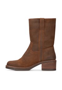 Brown suede ankle boot with a low block heel, side stitching details, and a smooth finish. Features a pull tab at the back for easy wear.