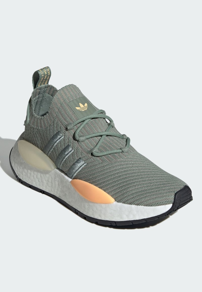 adidas Originals ORIGINALS NMD_W1 - Tenisky - silver green silver pebble acid orange