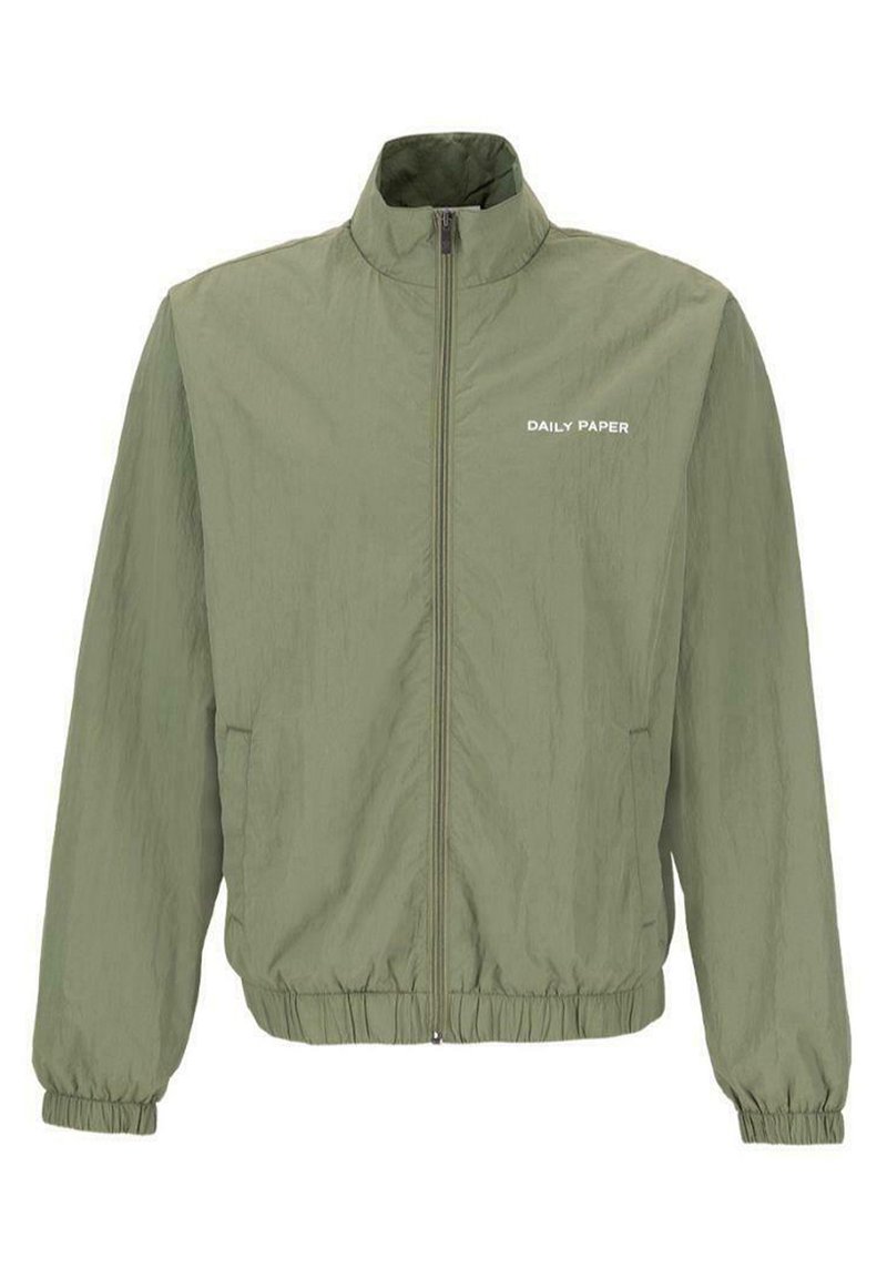 Grüne, leichte Zip-Jacke mit elastischen Bündchen und Saum, mit kleinem "DAILY PAPER"-Text auf der linken Brust.