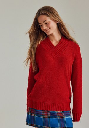 FLUFFY COSY V-NECK LONGSLEEVE - Pullover - cherry red