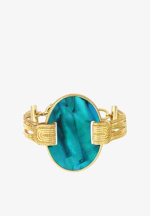 Bracelet en or avec bande texturée et grande pierre ovale irisée bleu-vert en centre.