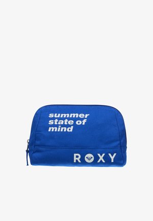 Blauwe tas met ritssluiting en witte tekst "summer state of mind" en "ROXY" logo op de voorkant.