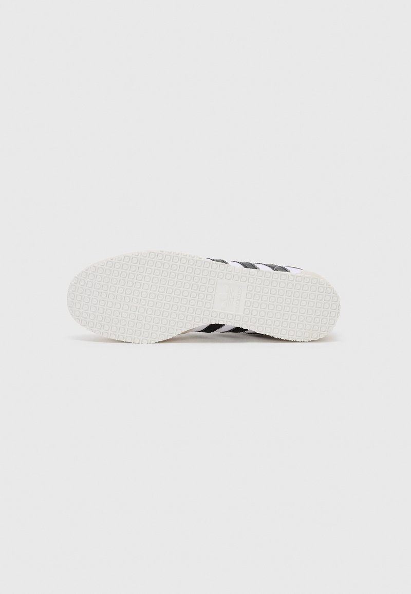 adidas Originals GALAXY OG UNISEX - Trainers - white/core black/crystal white