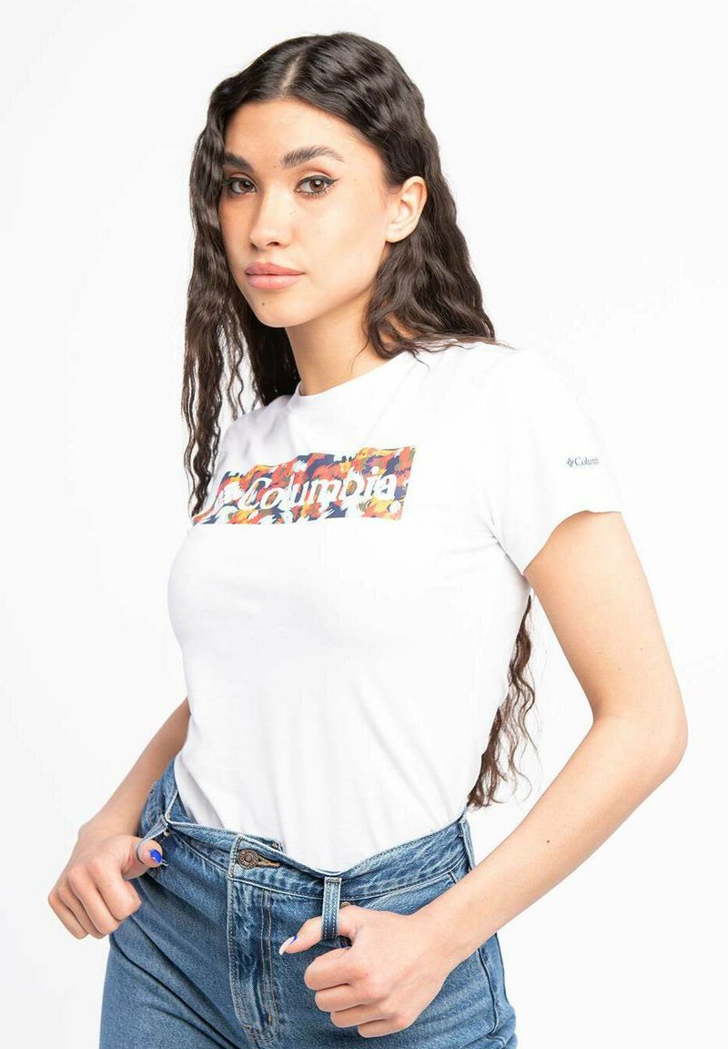 Damen T-Shirts | Columbia SUN TREK™ SS GRAPHIC T-Shirt print white/weiß - IO27338 Damen T-Shirts | Columbia SUN TREK™ SS GRAPHIC T-Shirt print white/weiß - IO27338