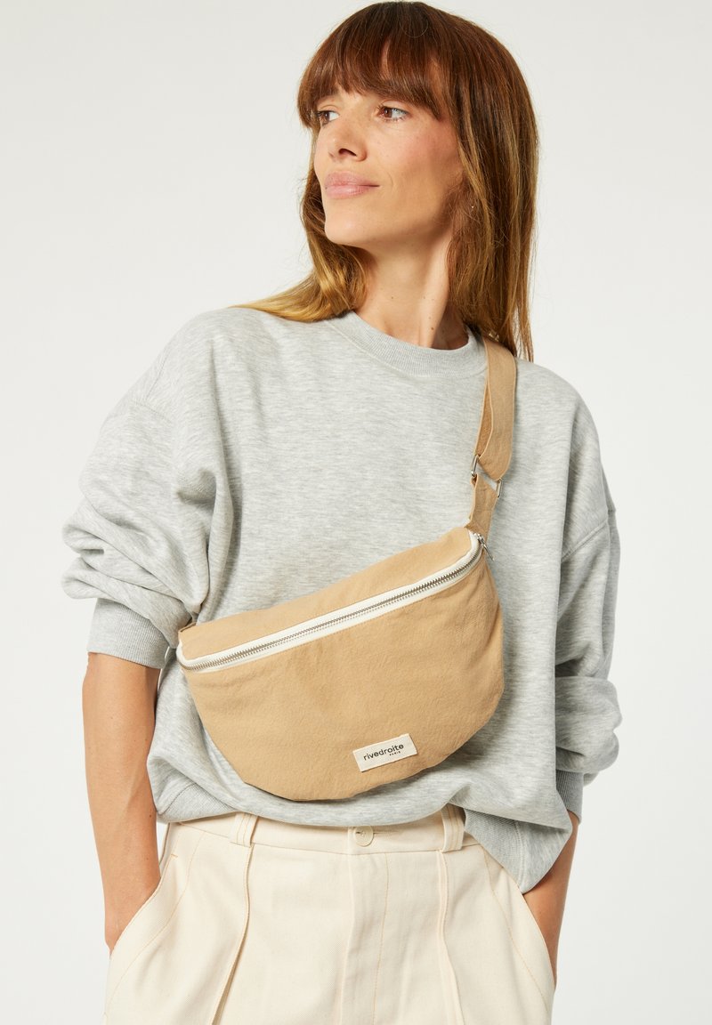 Rivedroite Paris CUSTINE - Sac banane - beige sand