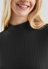 QS Longsleeve - schwarz