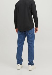 Jack & Jones Långärmad tröja - black