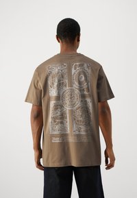 Only & Sons ONSSMART TEE - T-shirts print - caribou