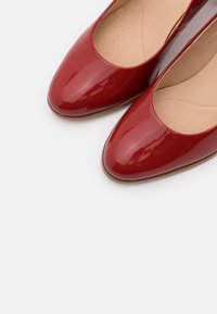 Clarks Escarpins - red