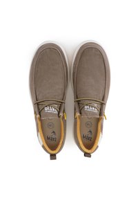 Brown canvas slip-on shoes with yellow accents and white soles. Features a cushioned interior and elastic laces for easy wear.