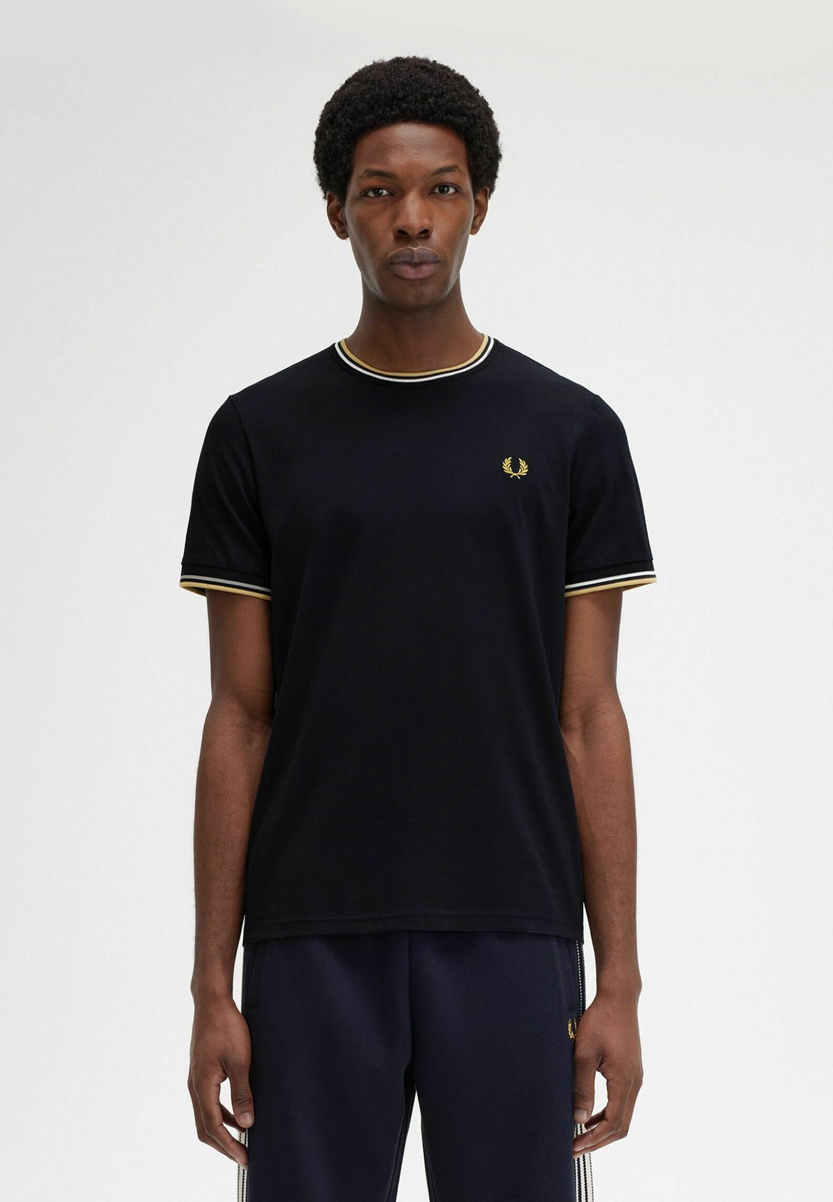 AnnonceFred Perry Bleu Marine Shirt - Fred Perry Haut Homme