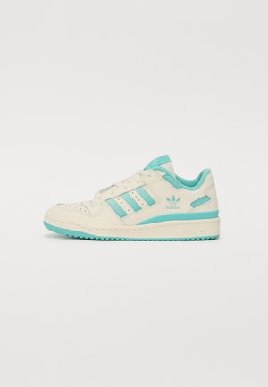 FORUM LOW - Sportcipő - cloud white/semi flash aqua/easy mint