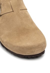 Yokono Clogs - mushroon