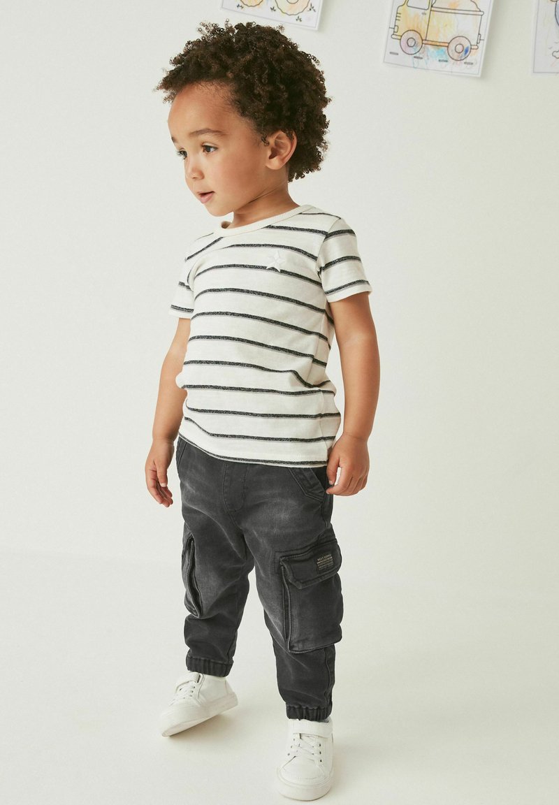 Next COMFORT - Avar lõikega teksad - black denim