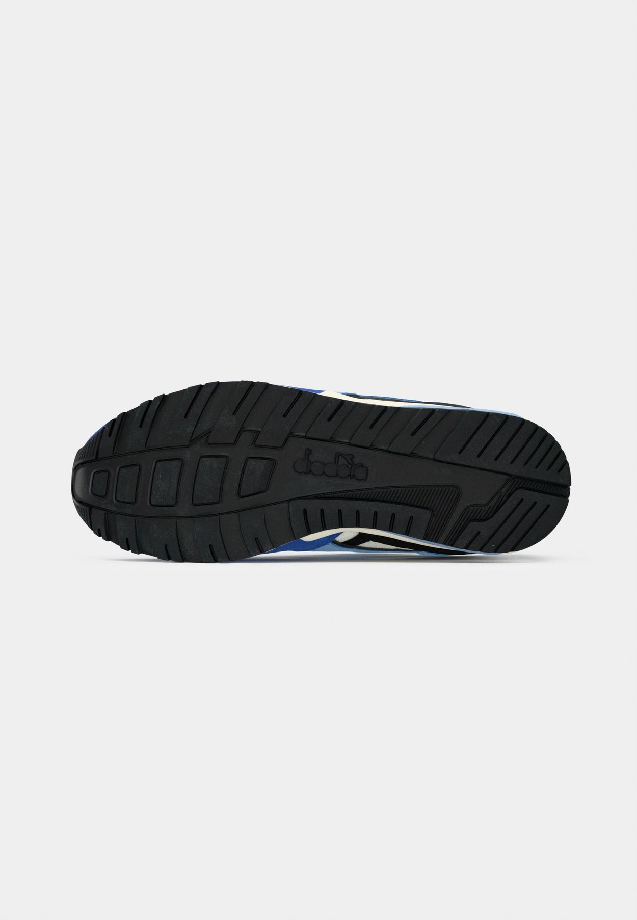 N902 UNISEX