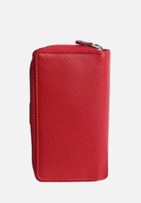 Rote Leder-Geldbörse mit glatter Textur, Reißverschluss oben, rechteckiger Form und sichtbaren Nähten entlang der Kanten.