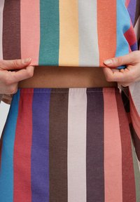 Touché Privé LINEN LOOK BLOUSE SKIRT SET - A-silueta svārki - multi colored