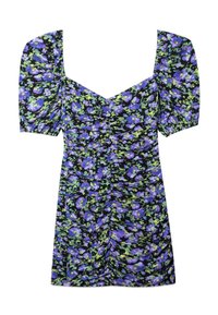 Blommig klänning med puffärmar, svart bakgrund, pryds av livfulla lila och gröna blommor, rynkdetalj och en hjärtformad halsringning.