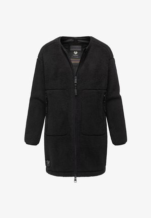 Chaqueta de forro polar negra con cremallera frontal, dos grandes bolsillos cuadrados, mangas largas y cuello redondo, diseñada para mantener el calor y para un uso informal.