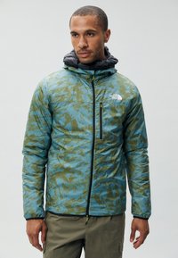 The North Face HIGHER RUN JACKET - Vjetrovka - algae blue