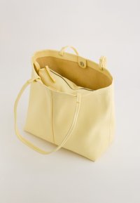 Carpisa BUCANEVE - Bolso shopping - yellow