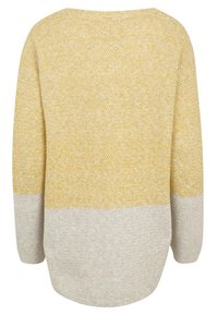 Maglione a maglia con un design a blocchi di colore giallo e grigio, tessuto testurizzato, maniche ampie e orlo arrotondato sul retro.