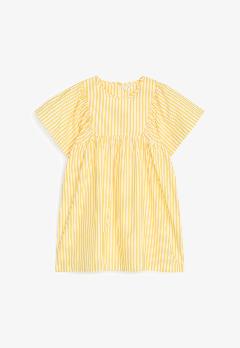Robe à rayures verticales jaunes et blanches, manches courtes, taille froncée et encolure arrondie.