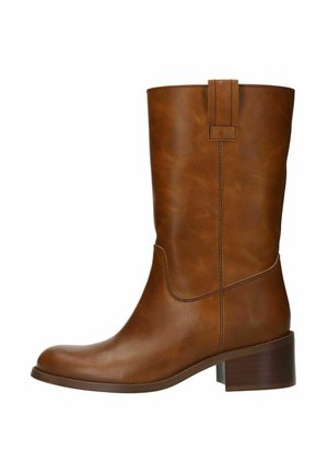 Stiefel - cognac