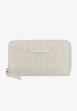 Lichtbeige portemonnee gemaakt van geembossed crocodillenpatroon materiaal. Voorzien van een ritssluiting en een klein label met "BURKELY" geembossed.