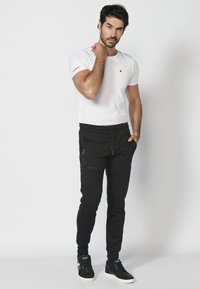 Koroshi Tepláky - black