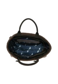 Bruine pluche handtas met leren handvatten, met een marineblauwe binnenkant bedrukt met witte logo's en een vak met rits.