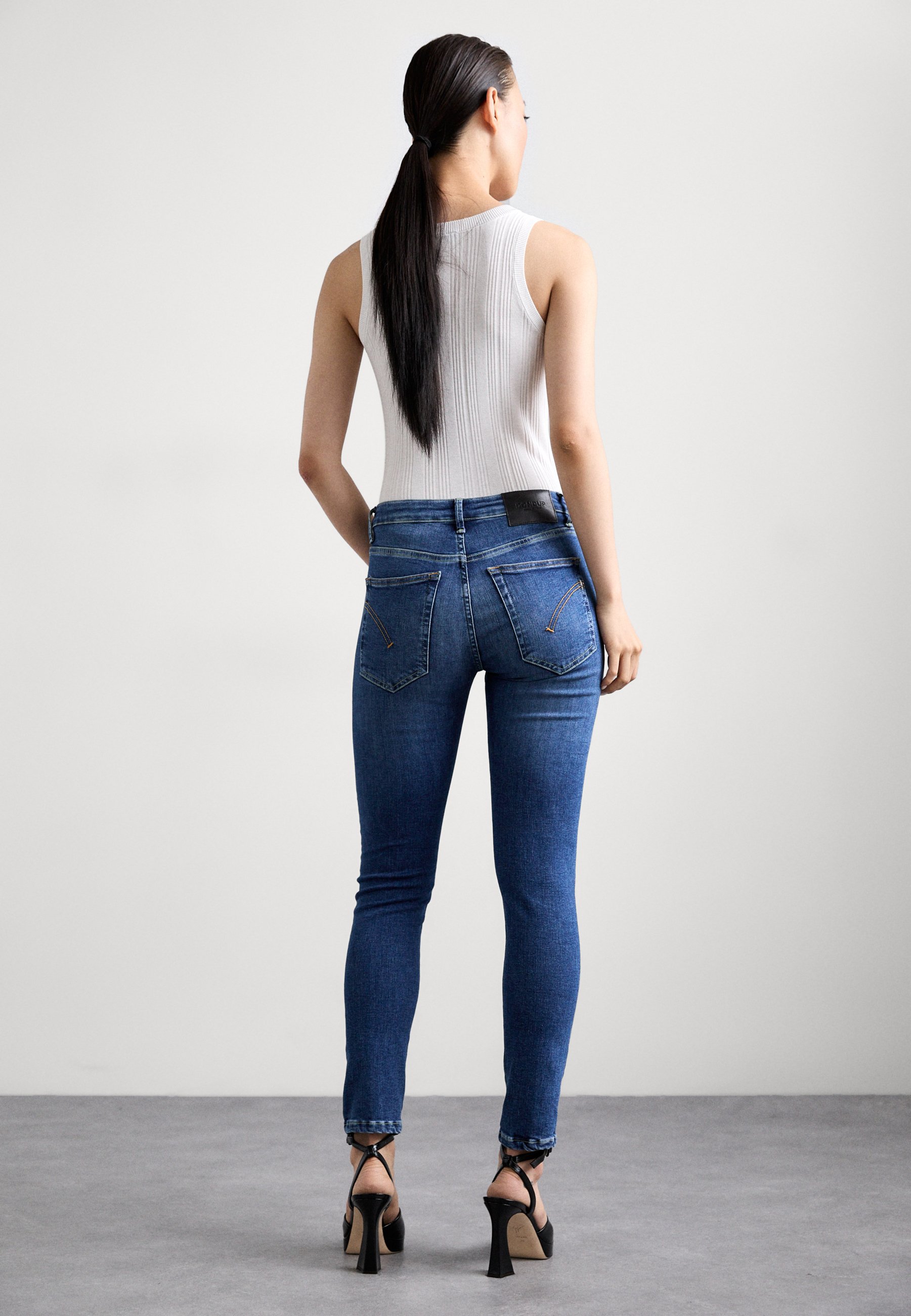 デニム・ジーパン DONDUP IRIS - Super Skinny Fit Jeans Iris super skinny jeans in recycled stretch denim for women