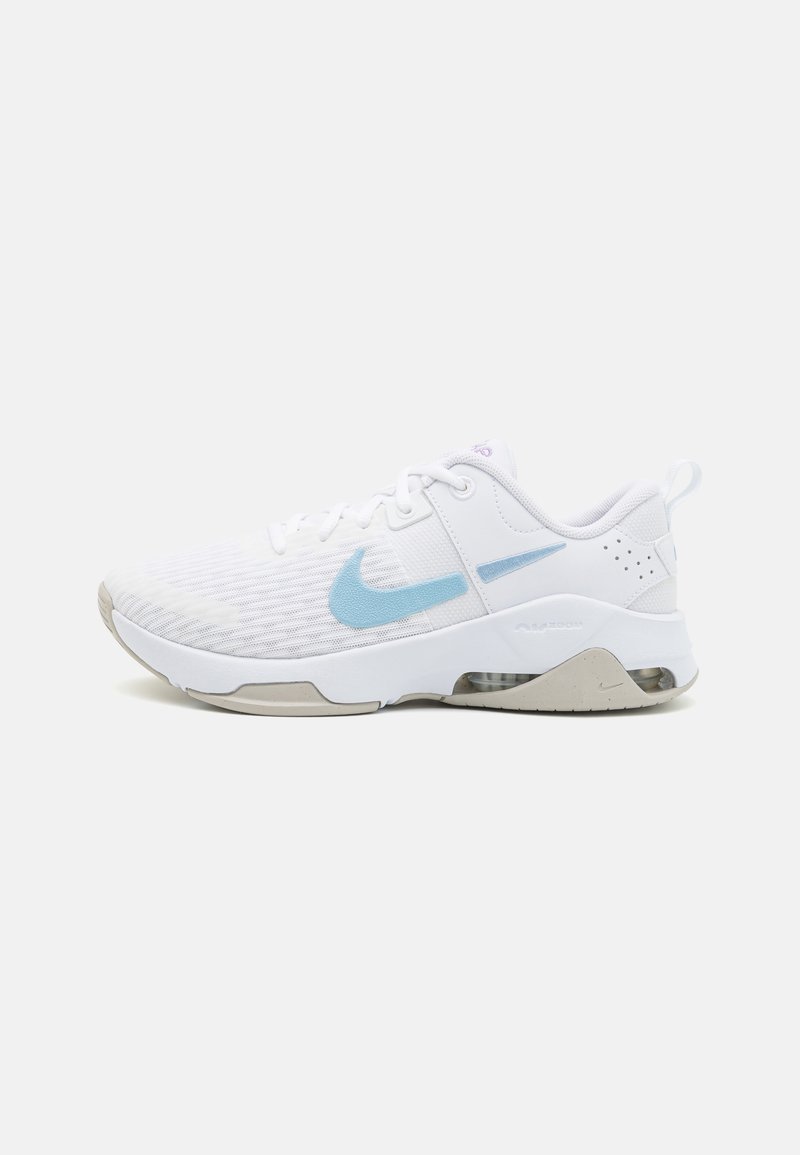 Nike Performance ZOOM BELLA 6 - Tenisice za trening - white/light armory blue/light iron ore/lilac bloom