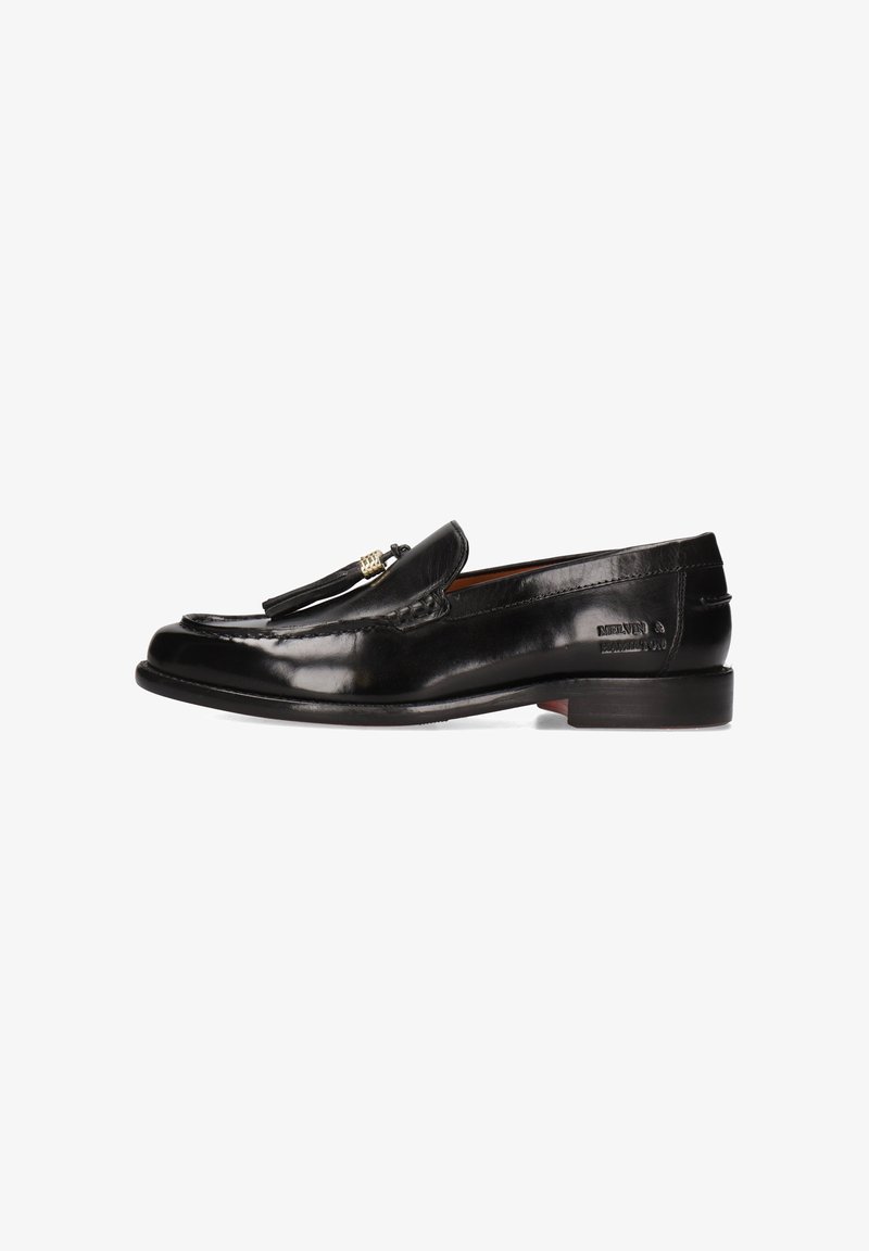 Mocassins en cuir noir avec une finition polie, présentant un détail décoratif de pampilles et un talon bas. Design classique avec des accents de couture.