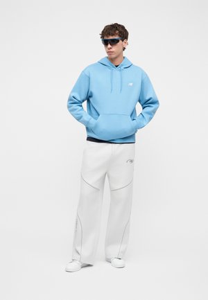 New Balance, SPORT ESSENTIALS HOODIE UNISEX - Φούτερ με κουκούλα - analog blue